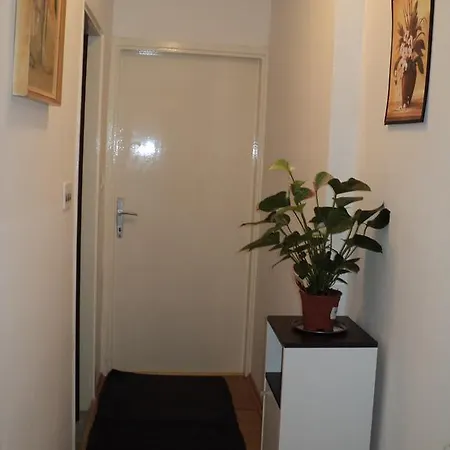 Apartment Lucija
